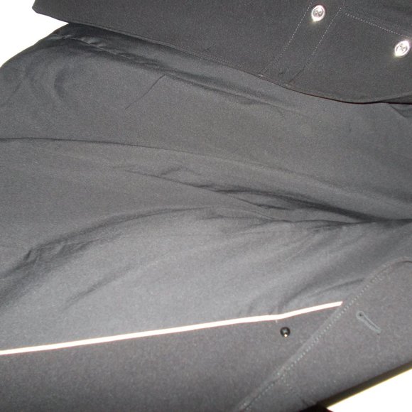 White House Black Market - Picture 13 of 16